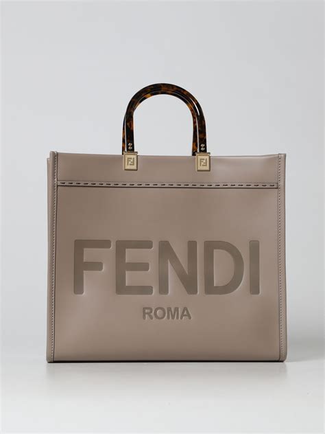 dovecomprere tapoeto fendi|fendi canvas bag.